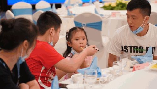 宜昌市民e家生活服務(wù)平臺(tái)上線 5個(gè)抗疫英雄家庭共同見證