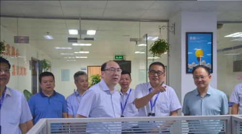 今日政務丨市領導李耿堅帶隊到企業(yè)調研安全生產(chǎn) 市經(jīng)信局主要領導帶隊赴廣東廣電網(wǎng)絡汕頭分公司調研4k試點示范城市建設進展.....